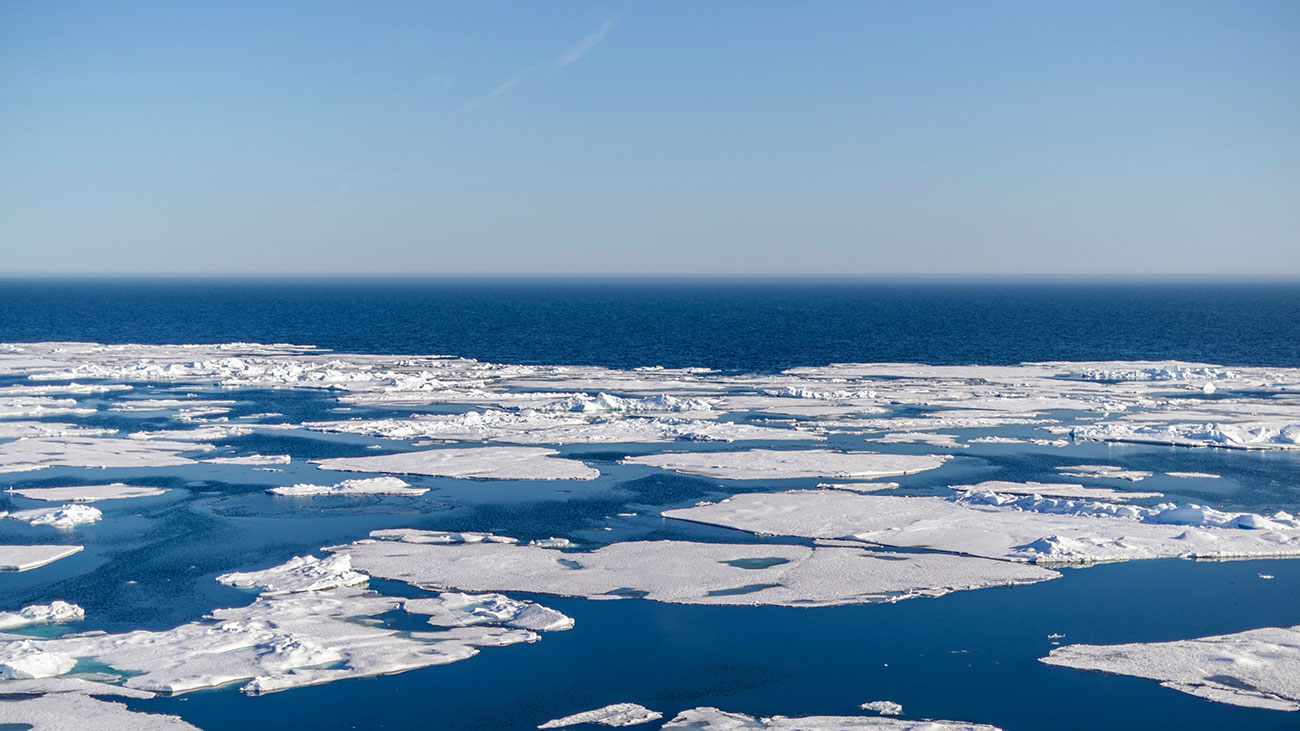 Lapisan es yang mencair di Arktika