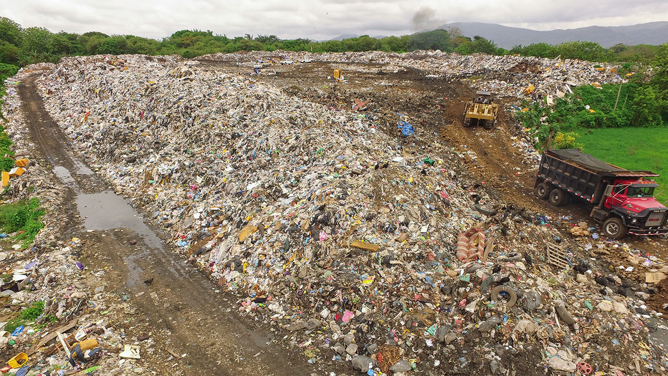 Indoneisa kerja sama dengan Swedia untuk konversi sampah menjadi energi terbarukan